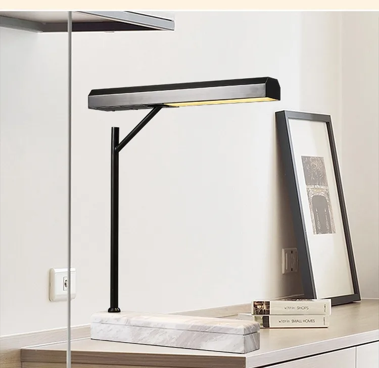 مصباح مكتبي للقراءة مزخرف معدني أسود محمول من الشمال