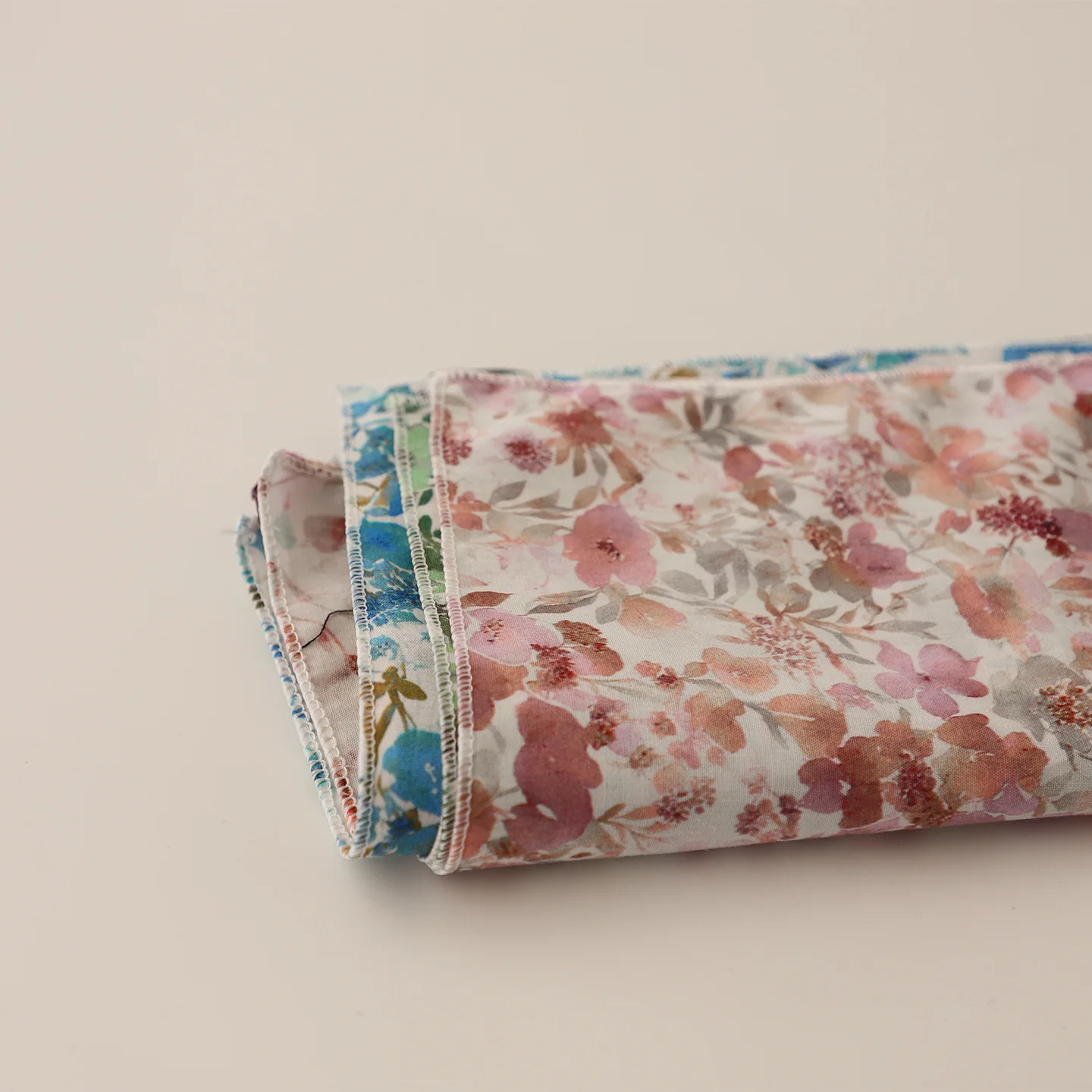 Pañuelo cuadrado de bolsillo Floral de algodón para hombre, pañuelo de lujo colorido, verde, rojo y blanco, accesorios para traje de boda, pañuelo de 22cm, novedad de 2026