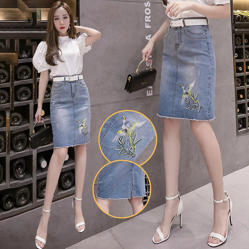 Women Tassel Back Split Casual Slim Elegant Jean Skirts with Pockets Vintage New Bird Grass Embroidered Denim Midi Length Skirt