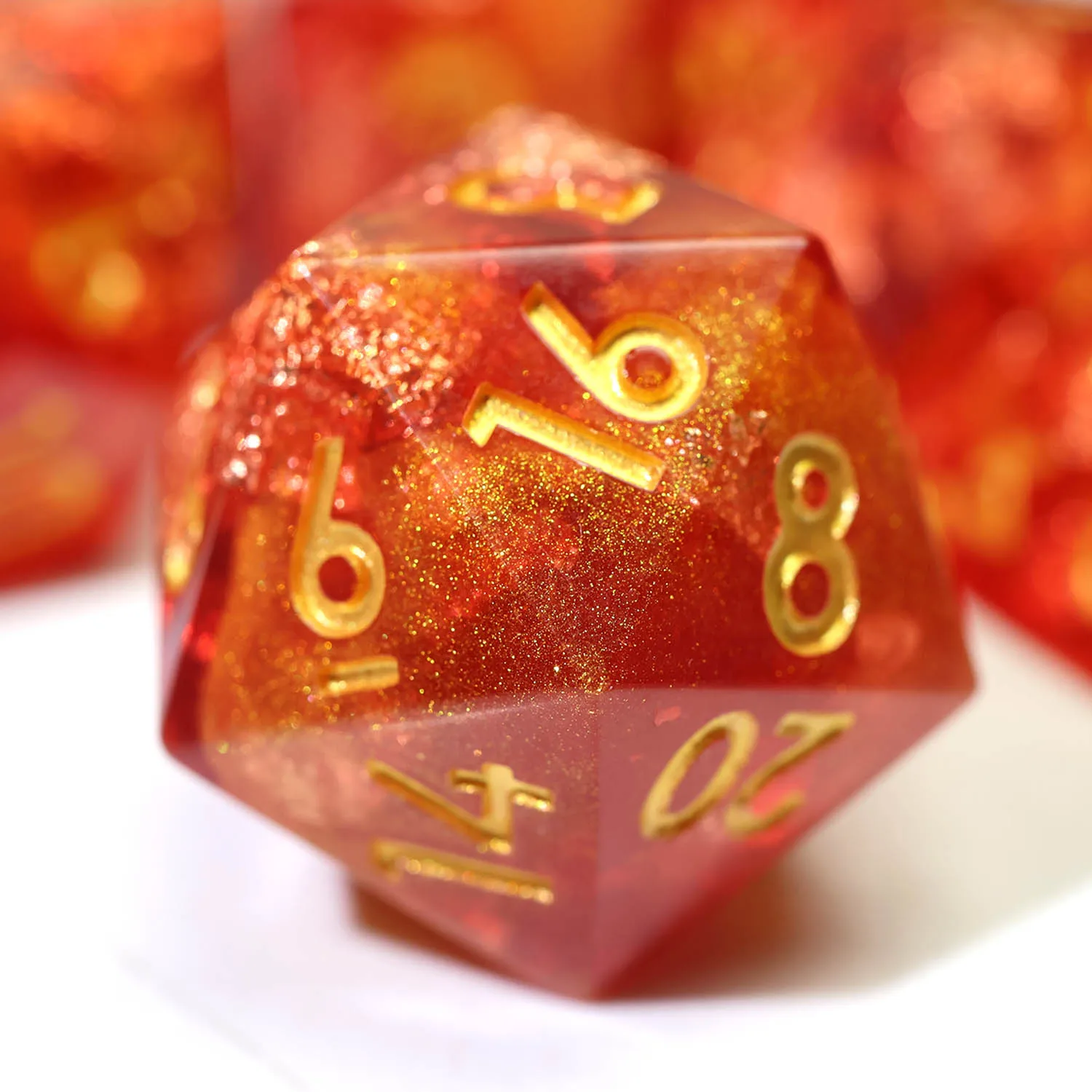 

Набор кубиков для настольных игр из янтарной смолы ручной работы с золотой фольгой, премиум-класса, для ролевых игр N20