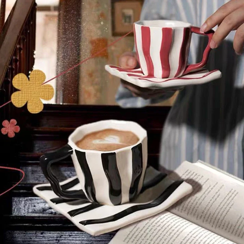 Two-piece European Ceramic Striped Coffee Cup and Saucer Red and Black Ceramic Mug Exquisite Afternoon Tea Latte Coffee Cup Gift