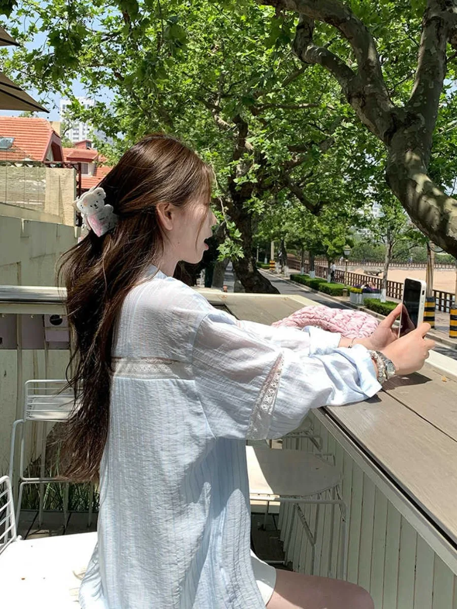 أزرق فاتح طويل Sve للنساء irt تفريغ الدانتيل للحماية من الشمس الصيف Fre Sle الربط تصميم نسيج البوليستر الرقيق