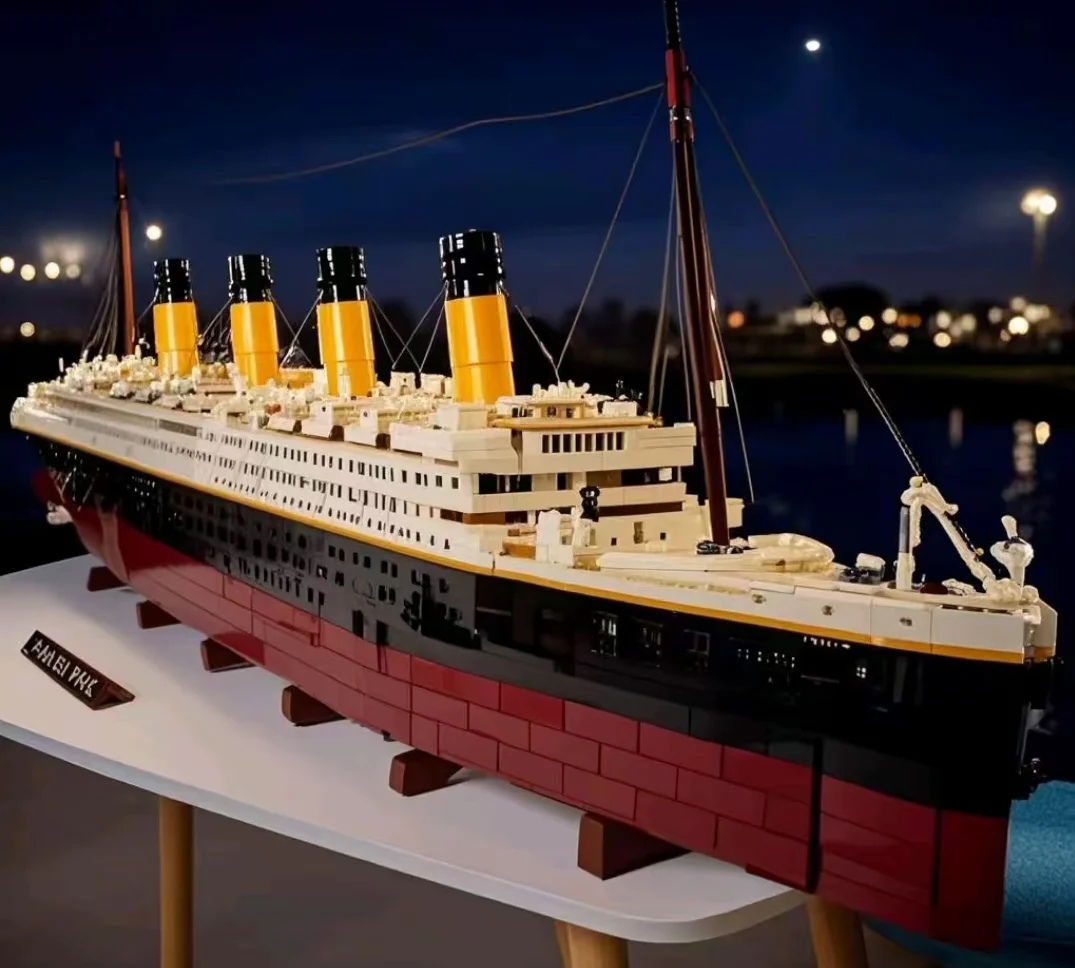 Совместимость-10294-Титаник-большая-круизная-лодка-корабль-пароход-кирпичи-строительные-блоки-99023-детские-игрушки-«сделай-сам»-подарки-для-любви