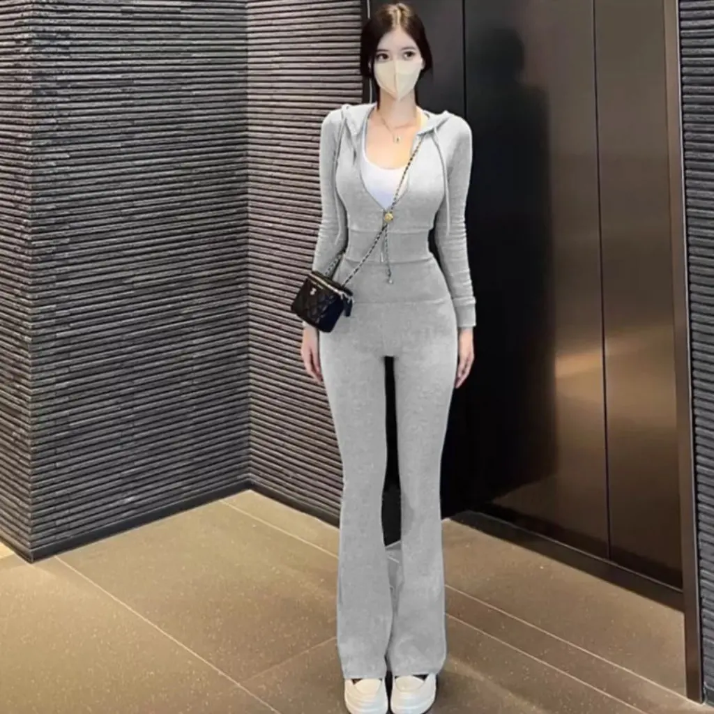 

Women's Slim Fit Two-Piece Suit from South Korea Dongdaemun Sexy Short Cardigan Long Sleeve Sweatshirt with Flared Sports Pants