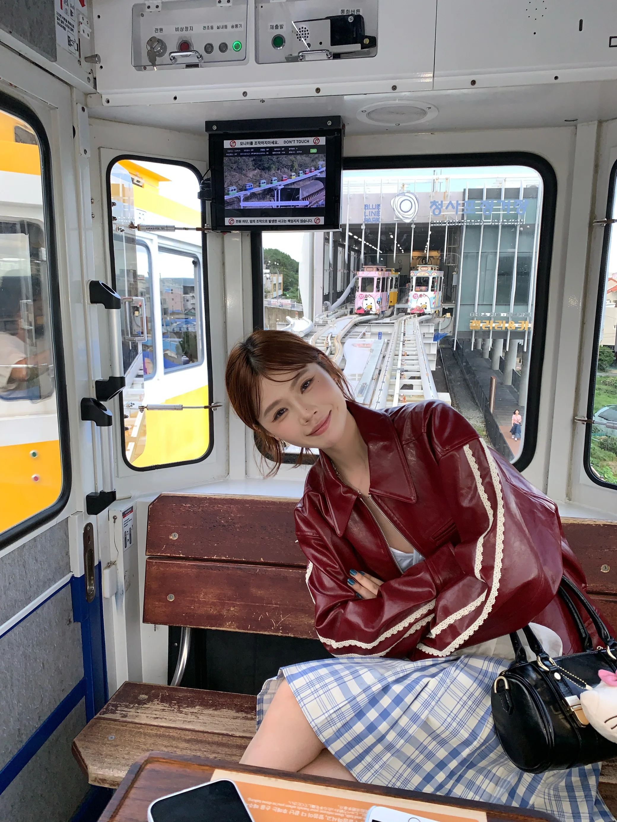 

areinin Vintage Red Leather Jaet School Campus Sle Color Blo Sides American Theme Women's ort Coat Long Sve