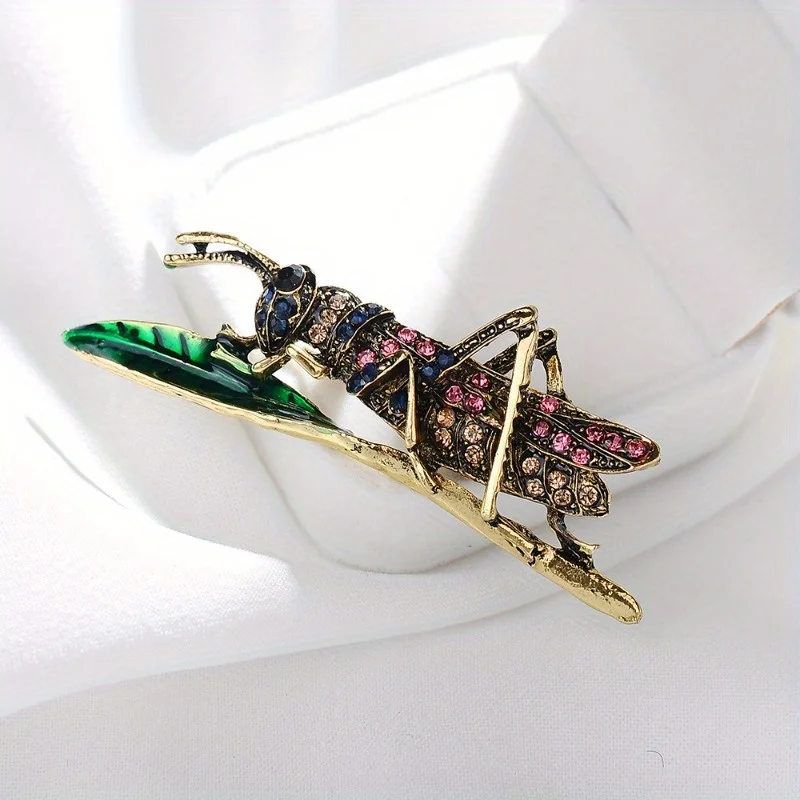 Vintage Exquisite Diamond Set Rhinestone Insect Grasshopper Men's Brooch