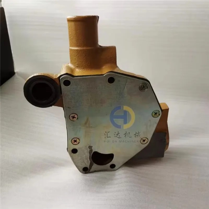 

Water Pump ME995223 ME996936 ME995053 ME787131 Fits 6D15 for Engine Spares Parts Water Pump.