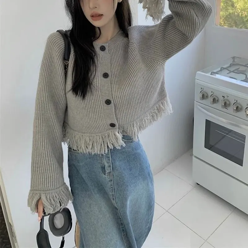 

Fashion Tassel Spliced Loose Sweaters Vintage Autumn Winter Solid Color Women's Clothing Commute Round Neck Knitted Cardigan New