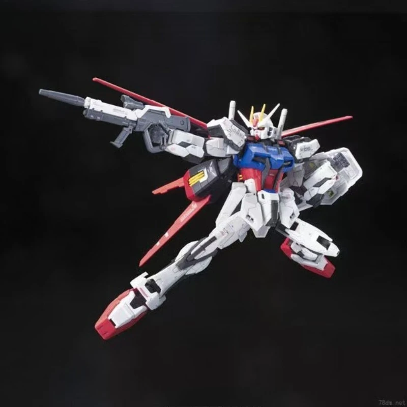 バンダイ ガンダムオリジナルボックス組み立て玩具 1/144 RG03 GAT-X105 空戦攻撃ガンダムアニメーション周辺フィギュアコレクションギフト