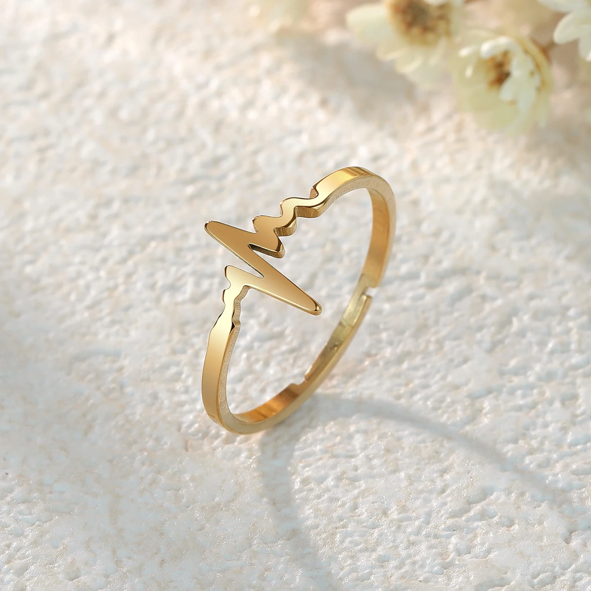 

CxwindHeartbeat Rings Women Doctor Nurse Stainless Steel Electrocardiogram Finger Rings Jewelry Birthday Friends Gifts