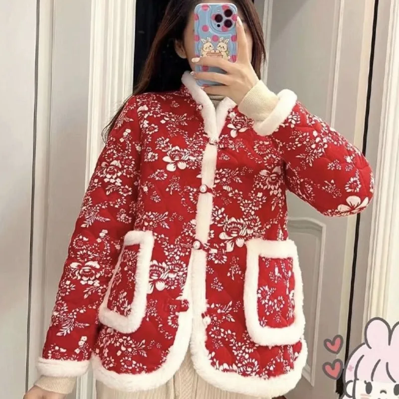 

2025 Winter Large Size Women's Padded Jacket Northeast Tang Suit New Jacket Retro Mother Thickened Warm Fashion Coat Comfortable