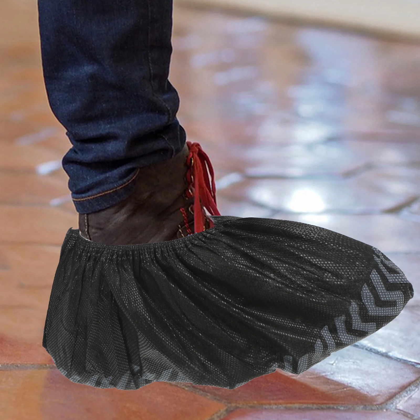 

100Pcs Black Shoe Covers Thickened Non Woven Disposable Anti Slip Shoe Guards for Home Office Hospital Long Term Use