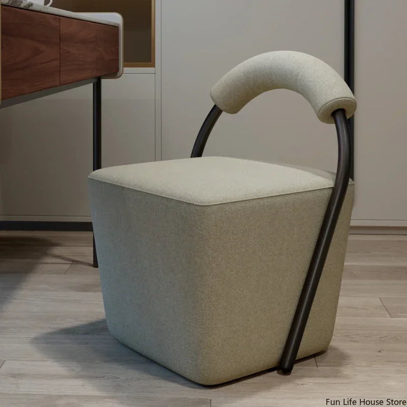 창의적인 드레싱 테이블 의자 이미지