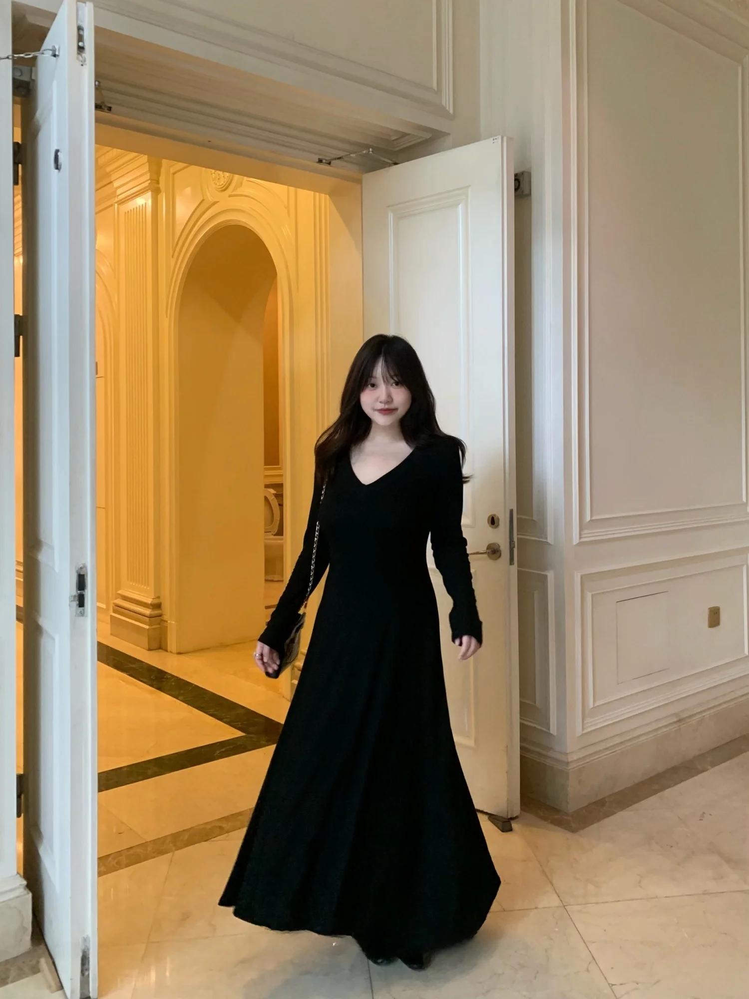 

Винтажное женское пальто Demar с V-образным вырезом, длинное, осенне-зимнее, в стиле Хепберн, больших размеров, для ношения под одеждой, базовый слой, А-силуэт, вязаное, высококачественное