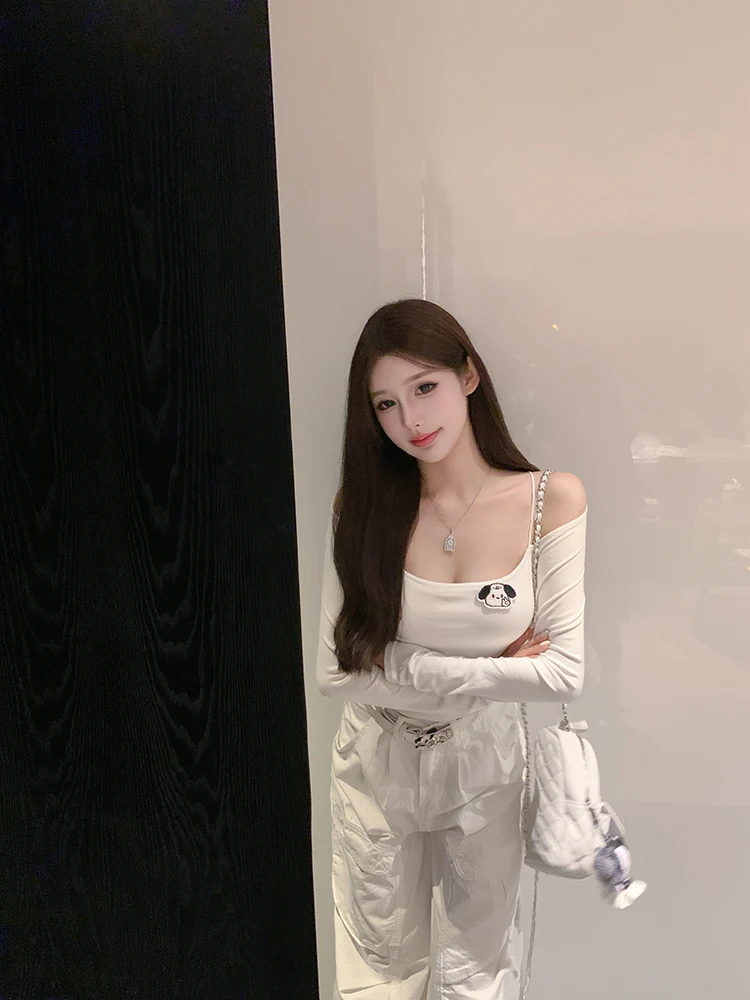 

Luna 82, новая сексуальная футболка на одно плечо со встроенной накладкой на грудь, повседневный облегающий женский топ, самоклеящийся ремень с животным узором