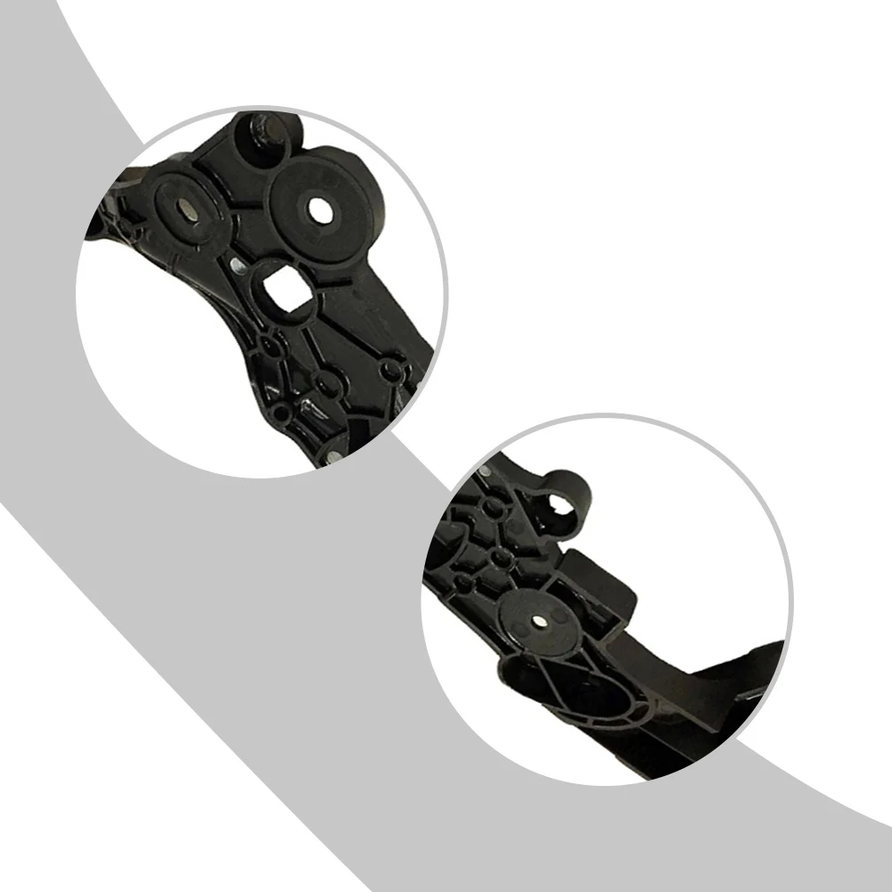 

Handle Bracket For BMW For 530e For G30 For 530e XDrive For G30 2018-2023 51237390755 51237441556 51237343390 Hood Release