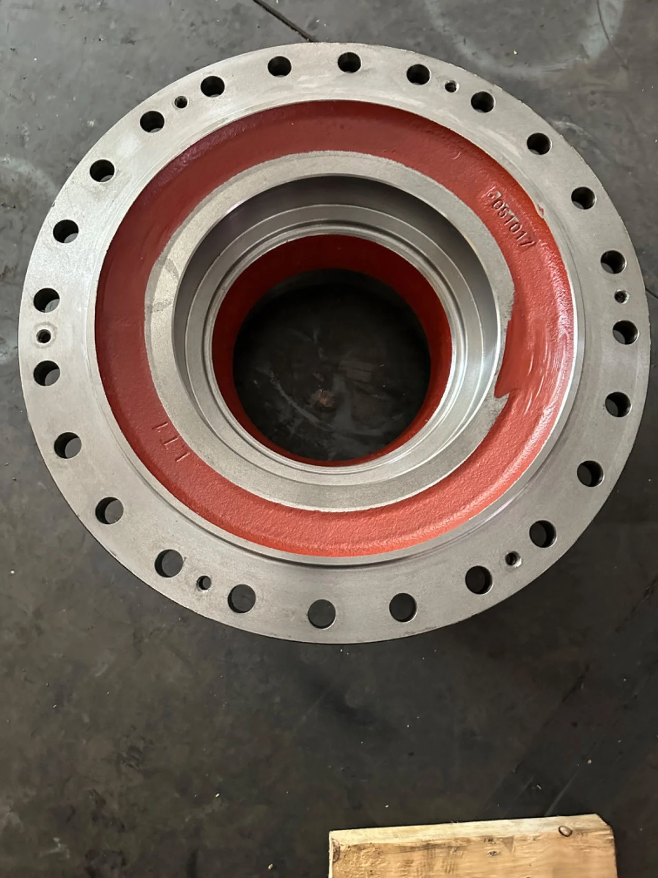 Hub Roda AKSESORI KESSLER 101.1684.1 untuk Loader Sandvik LH410