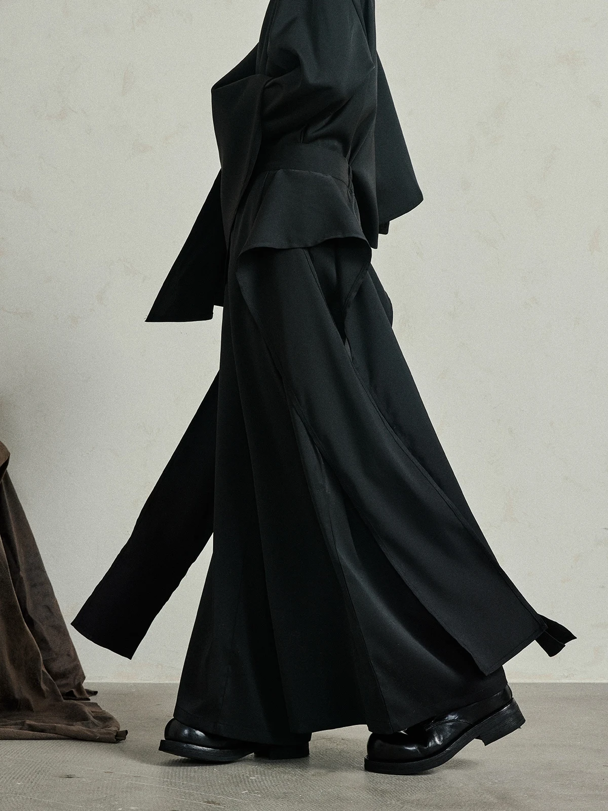 UMI MAO Niche Design Yamamoto Style Deconstruction Wide Leg Pants With High Waist Loose Fit Extra Long Draped Pants Skirt