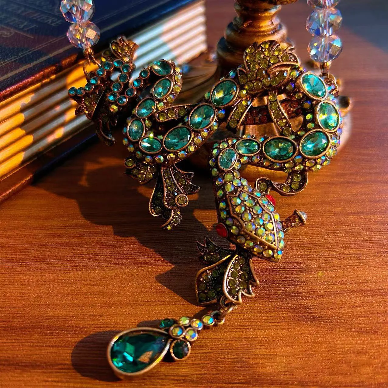 Medieval vintage green snake forest rhinestone pendant necklace  for women‘s girl party gift jewlry whosale