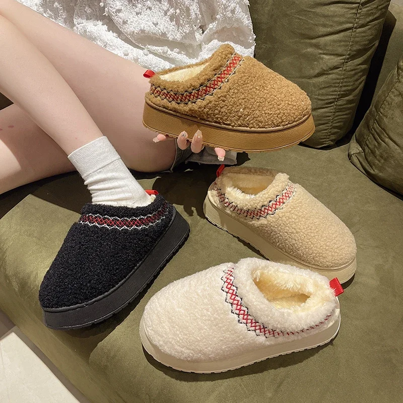 2024 New Women Slippers Ankle Boots Flats Platform Short Plush Warm Flip Flops Cotton Shoes Designer Brand Winter Women Boots