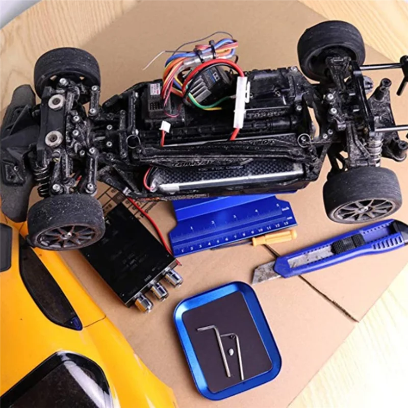 Excelente estación de trabajo de reparación de soporte de coche RC, elevación de rotación de 360 grados, bandeja inferior con tornillo para 1/10 1/8 TRX-4 SCX10 D90 rojo