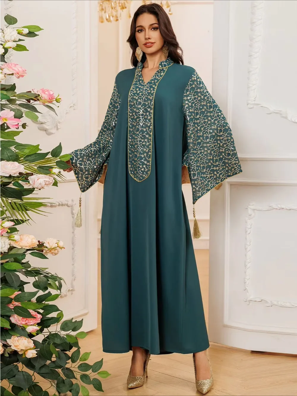 

Мусульманское платье с вышивкой, женское праздничное платье Абая Рамадан, марокканский кафтан, халат Джалабия Ид, платья Дубай, Абая, платья с кисточками 2026