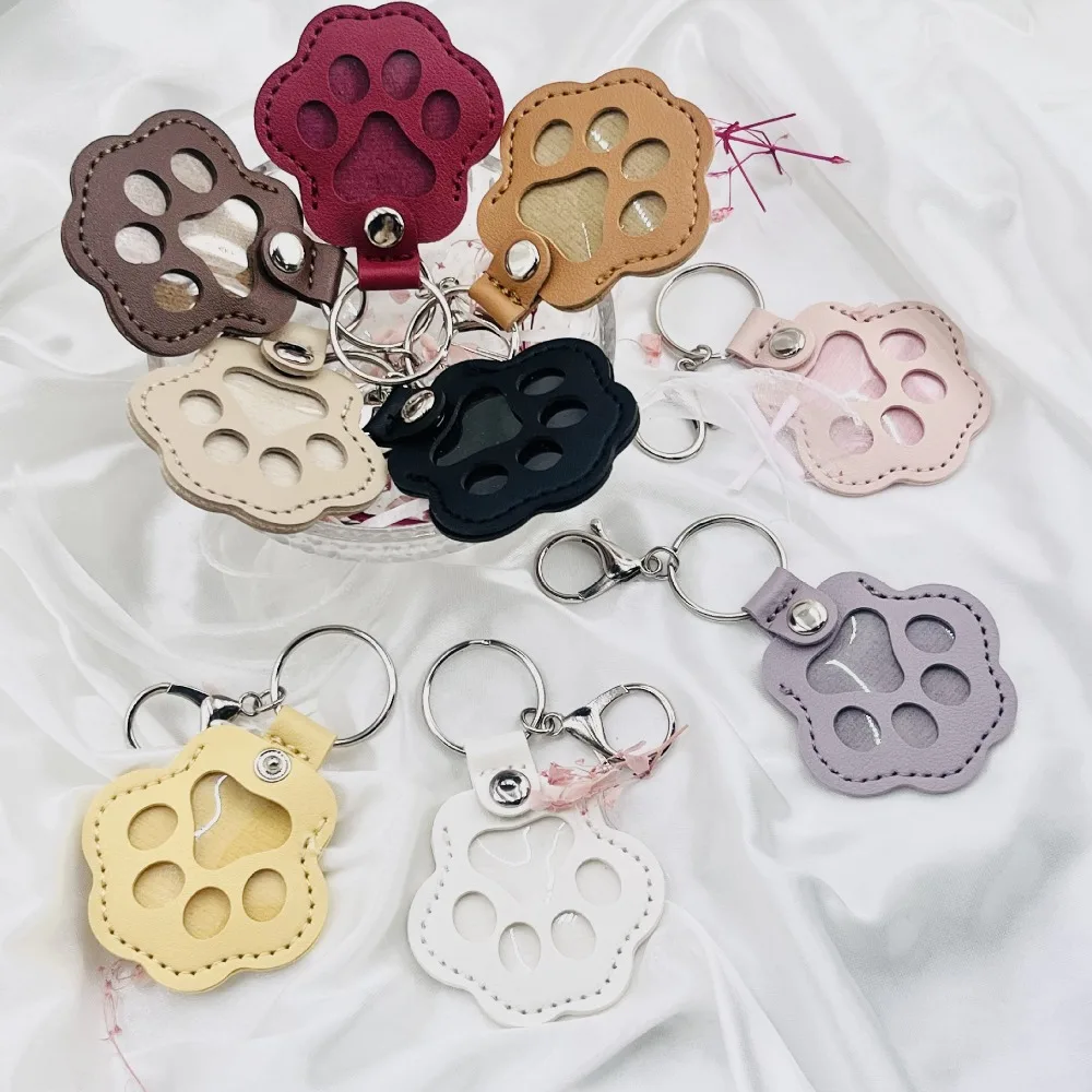

Pet Hair Storage Hanging Accessories Small Metal Leather Keychain Bags Gift Pendants Wholesale Car Key Accessories Portable
