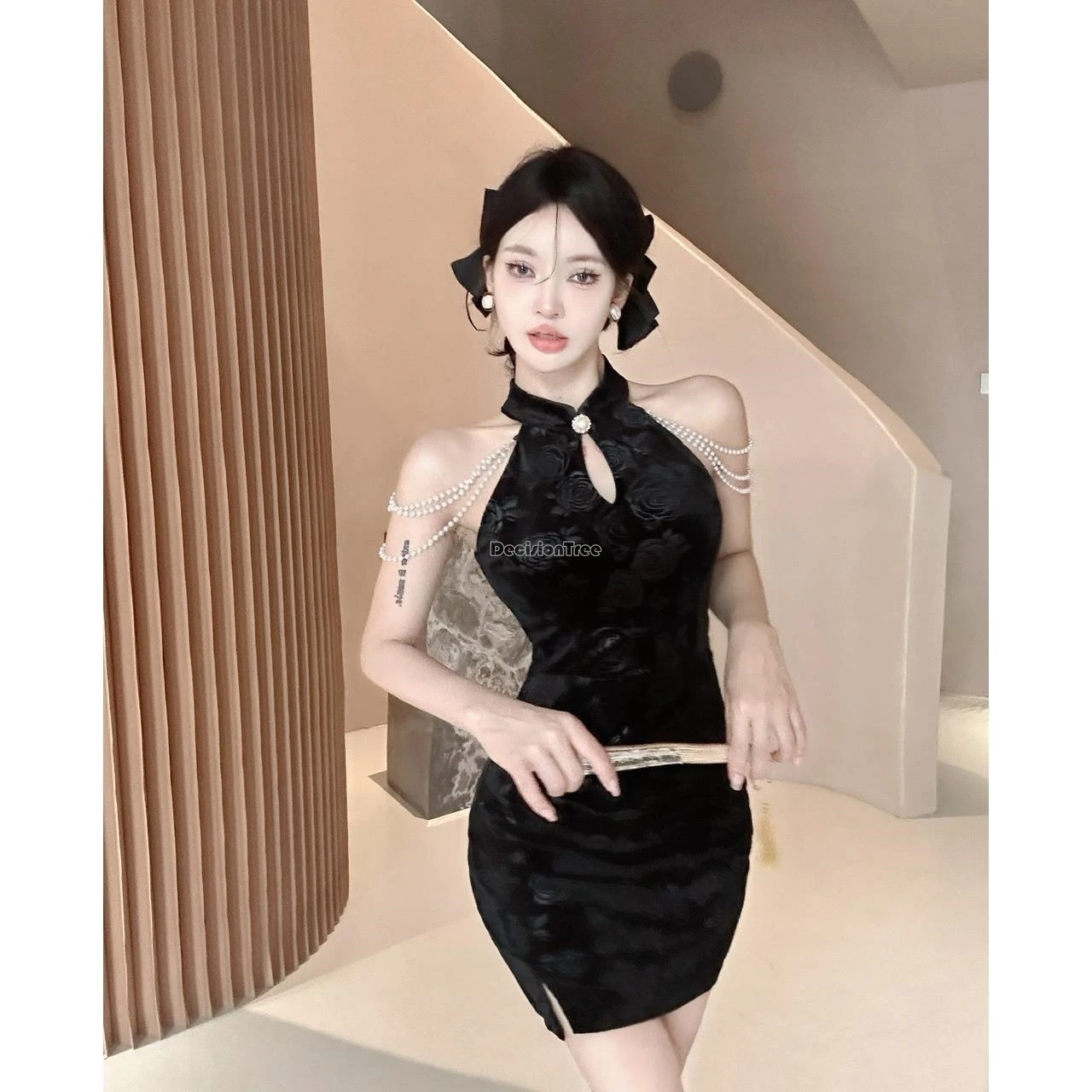 2025 women\'s improved chinese sleeveless slimming cheongsam new sexy female hollow out design retro fashion party qipao dress