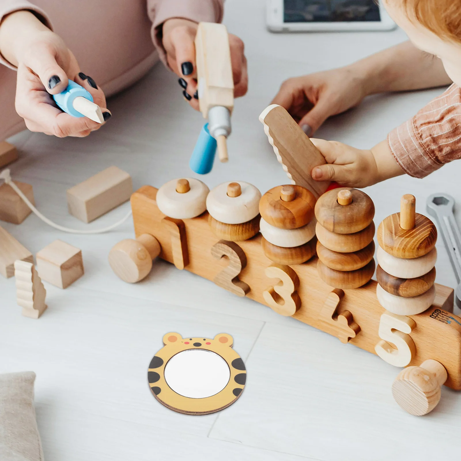 DIY 귀여운 나무 소형 손거울 어린이 유아 교육용 공예 초기 학습 창의적 선물 유치원 안전 거울