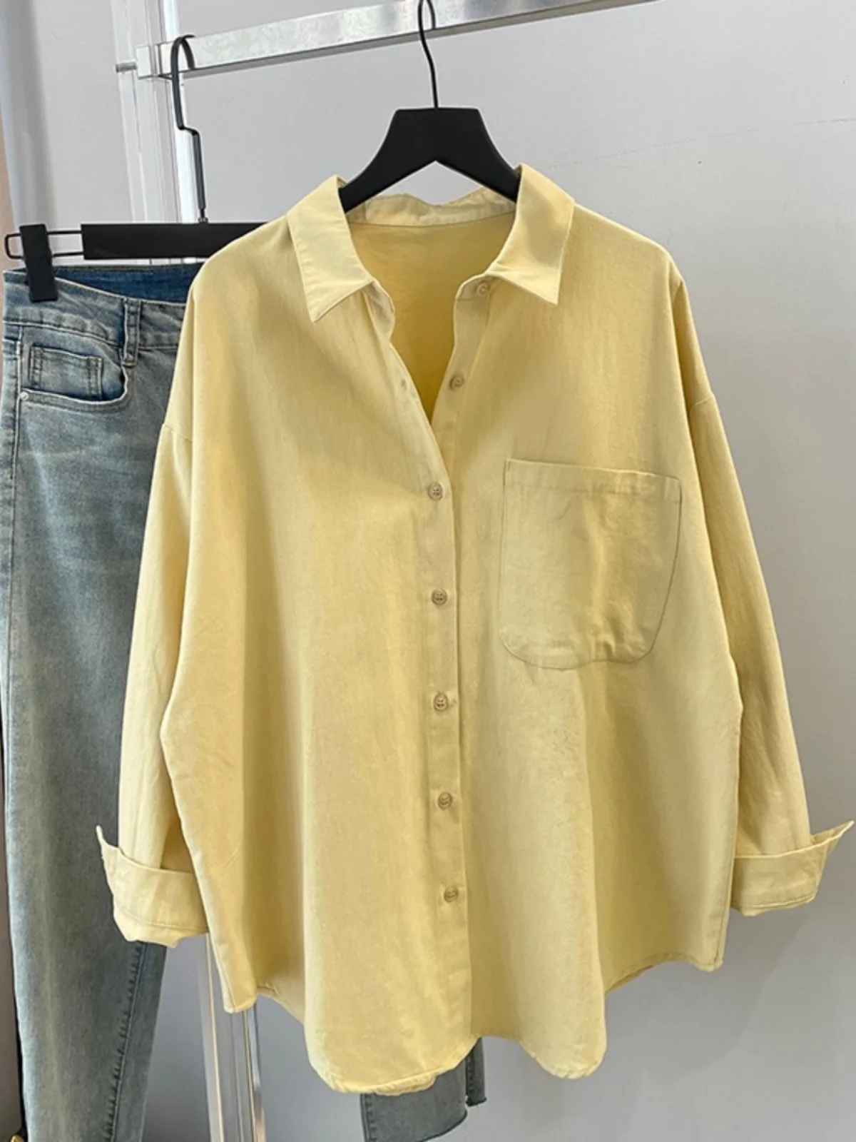 

Повседневная универсальная свободная верхняя одежда Long Sve irt Jaet средней длины, модная и грушевидная женская одежда больших размеров