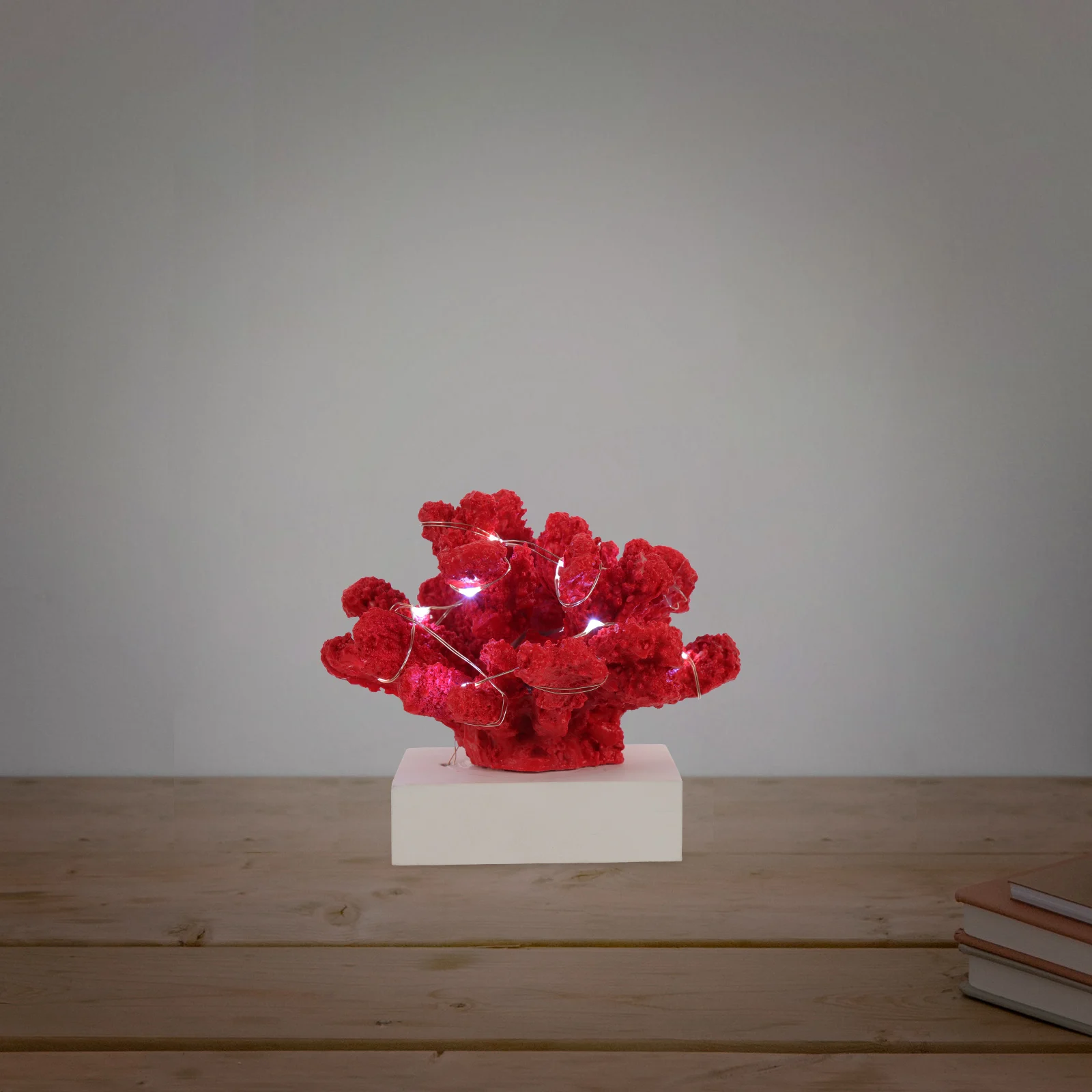 

Ornaments With Lights Artificial Resin Sculpture Decorative Home Office Decor Desktop Glow Ornament Simulated Coral Decoration