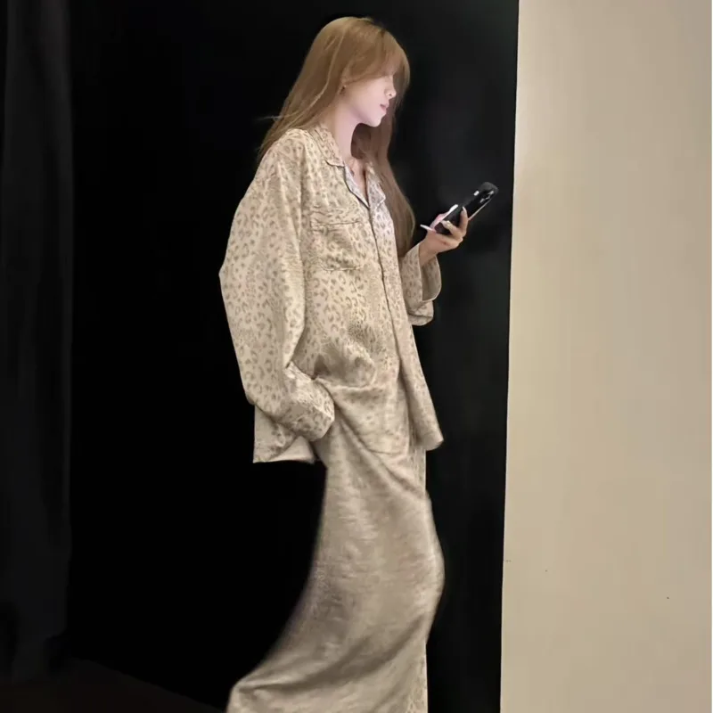 2025 Spring Autumn Korean Style High-End Leopard Print Ice Silk Women Pajamas Two Piece Set Long Sleeve Pants Slimming Homewear