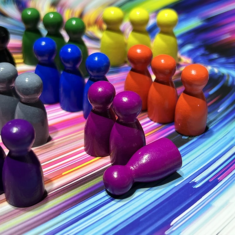 100PCS Wooden Meeples , Chess Tokens 10 Colors, Board Game Components
