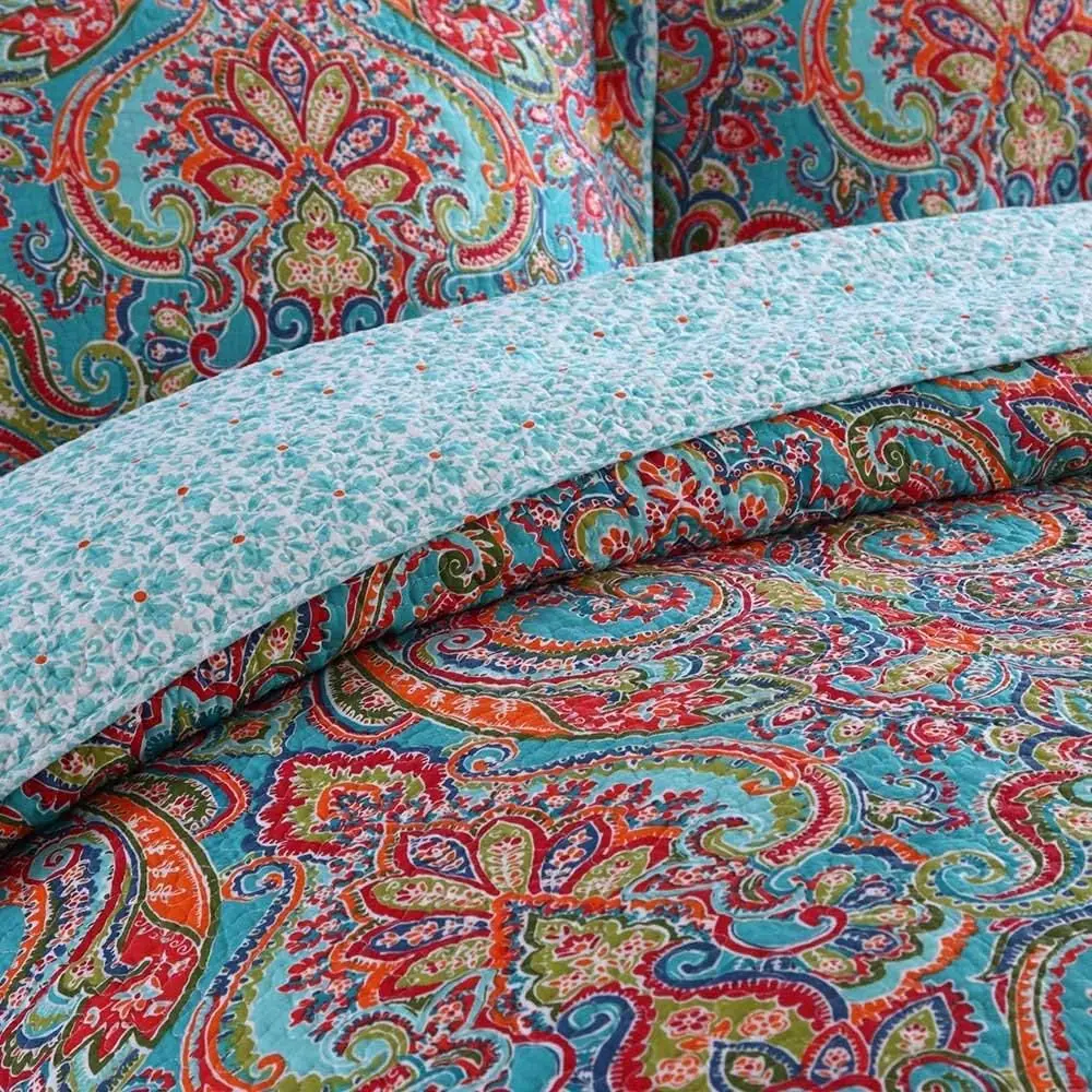 Cotton Duvet Cover and Bedding Set, Reversible Patchwork Design with Gorgeous Floral Pattern, Ideal for Bedroom Decor