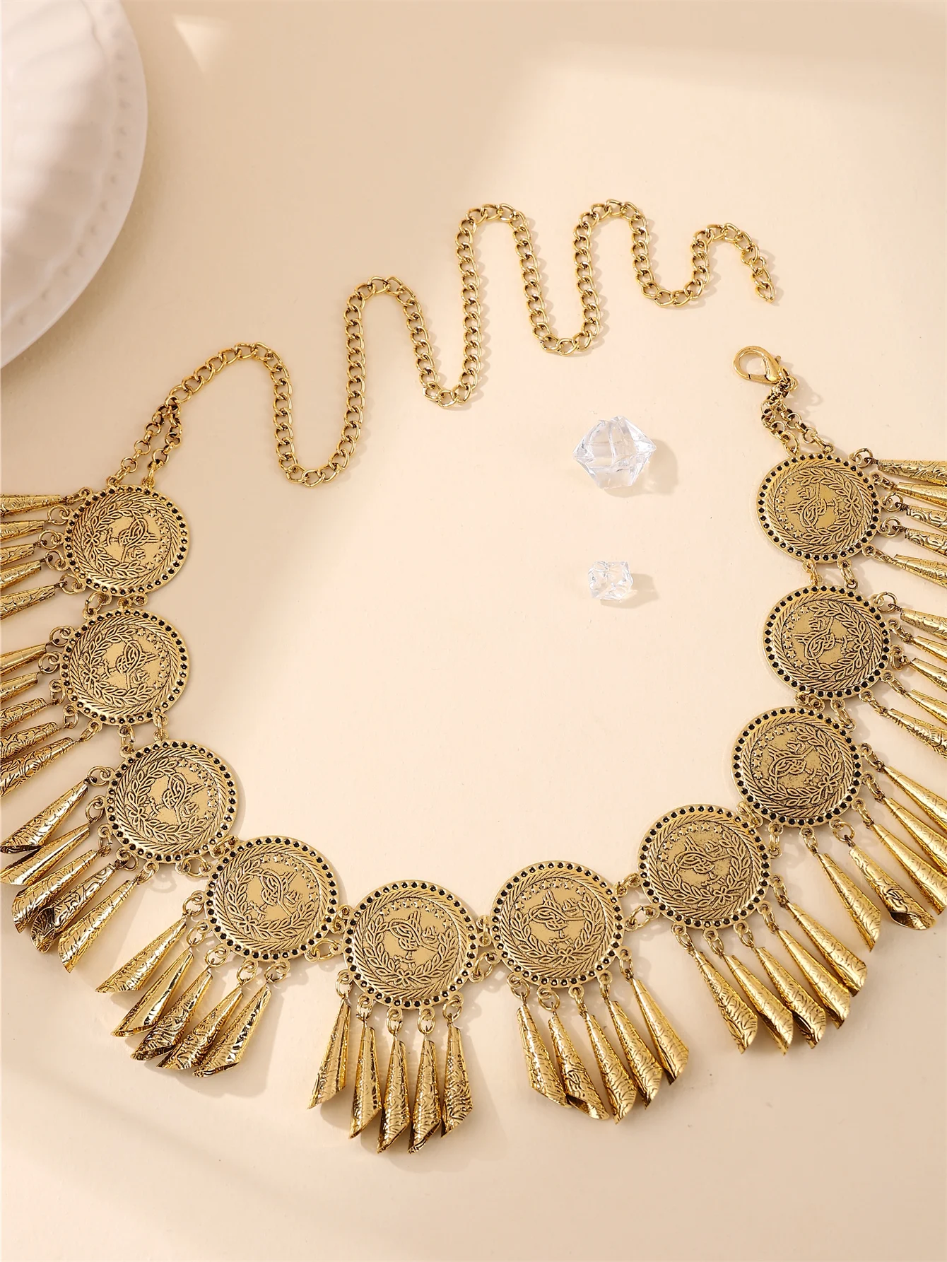 

Antique Gold Bohemian Style Women's Waist Chain Trumpet-Shaped Tassels For Wedding Party Festival Events Dress Waist Chain