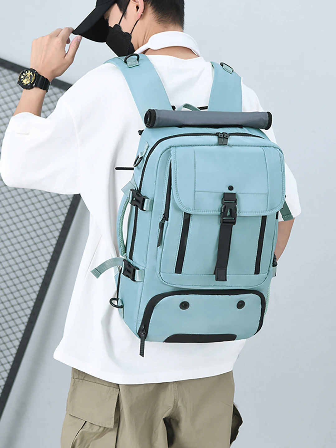 sac-a-dos-de-voyage-pour-homme-grande-capacite-sac-a-main-pour-ordinateur-portable-ideal-pour-les-vacances-les-affaires-et-les-trajets-quotidiens