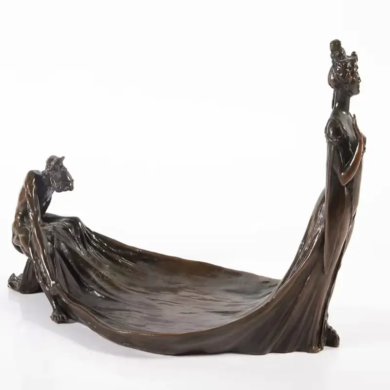 Tang Dynasty Yang Guifei Inspired Metal Casting Decorative Piece Copper Texture Exquisite Carving Elegant Posture