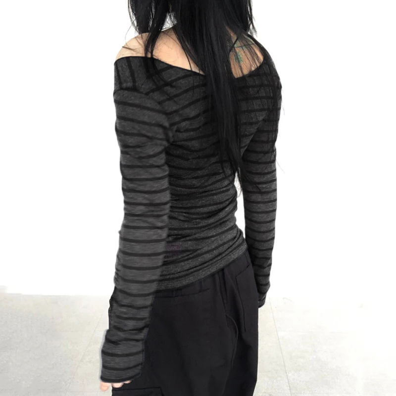 Damen Harajuku Basic Slim Fit Langarm-Streifent-Shirt mit Schulterfreiem O-Ausschnitt im Koreanischen Street-Style Graues T-Shirt für Frühling und Herbst Y2 – Detail 5