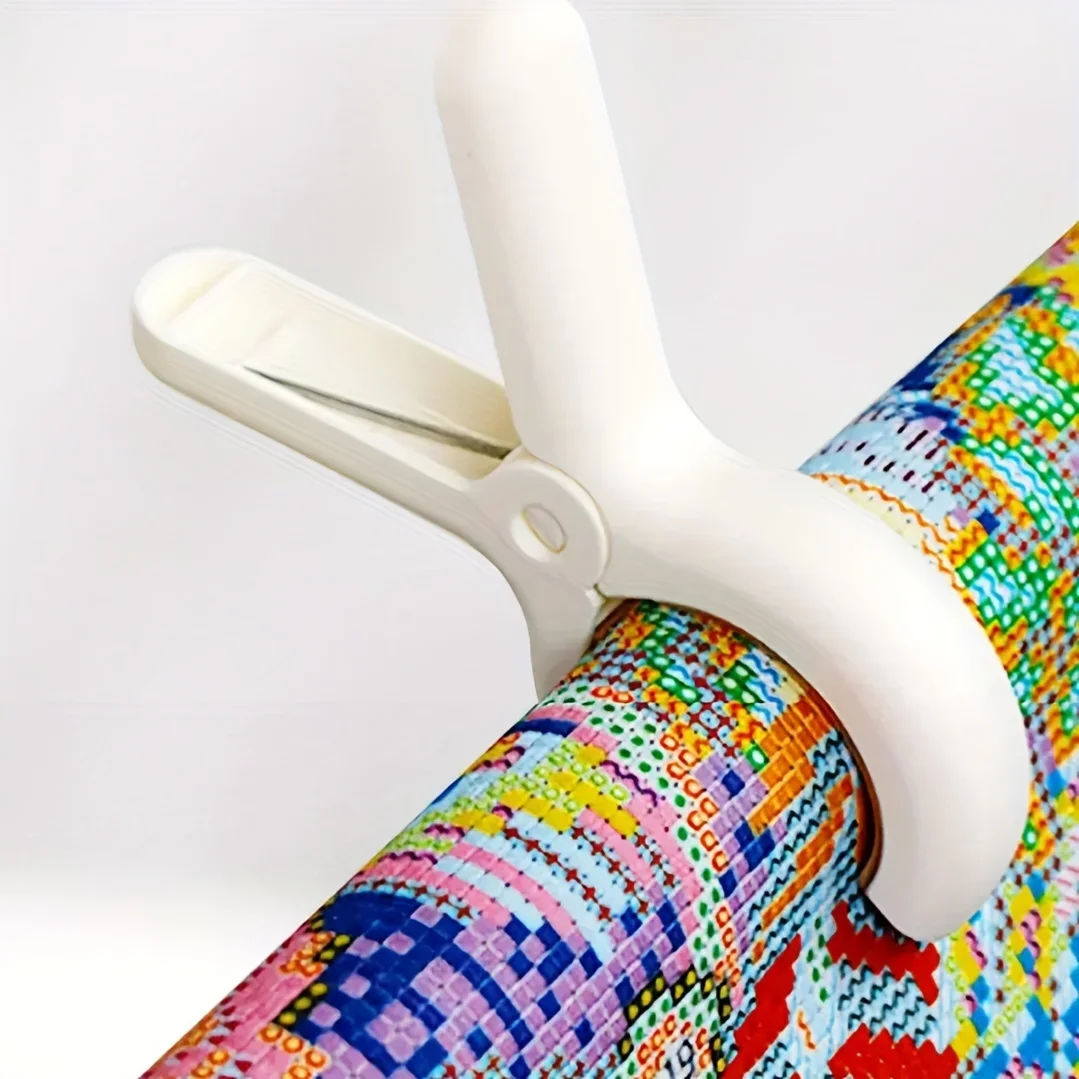 Cross-Stitch Clips Are Powerful, Wind-Resistant Tools for Securing And Drying Quilts, Featuring a No-Trace Design And Versatile