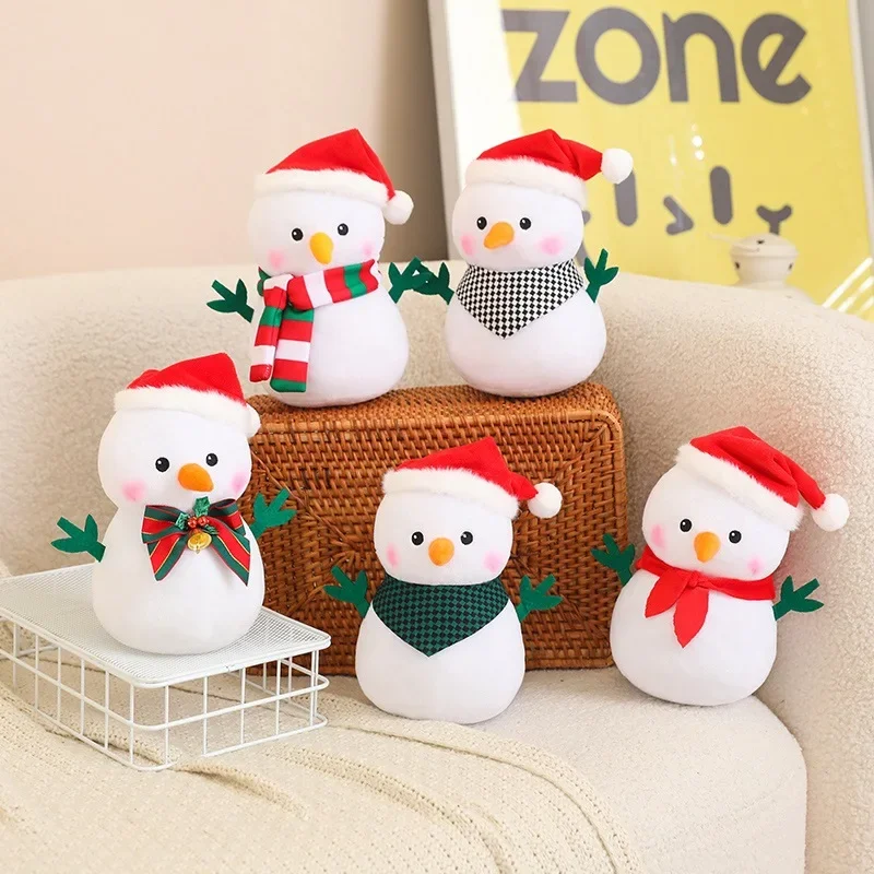 Poupée bonhomme de neige mignonne de Noël pour enfants, jouet en peluche, canapé, décoration de la maison, fournitures de chambre, cadeau surprise