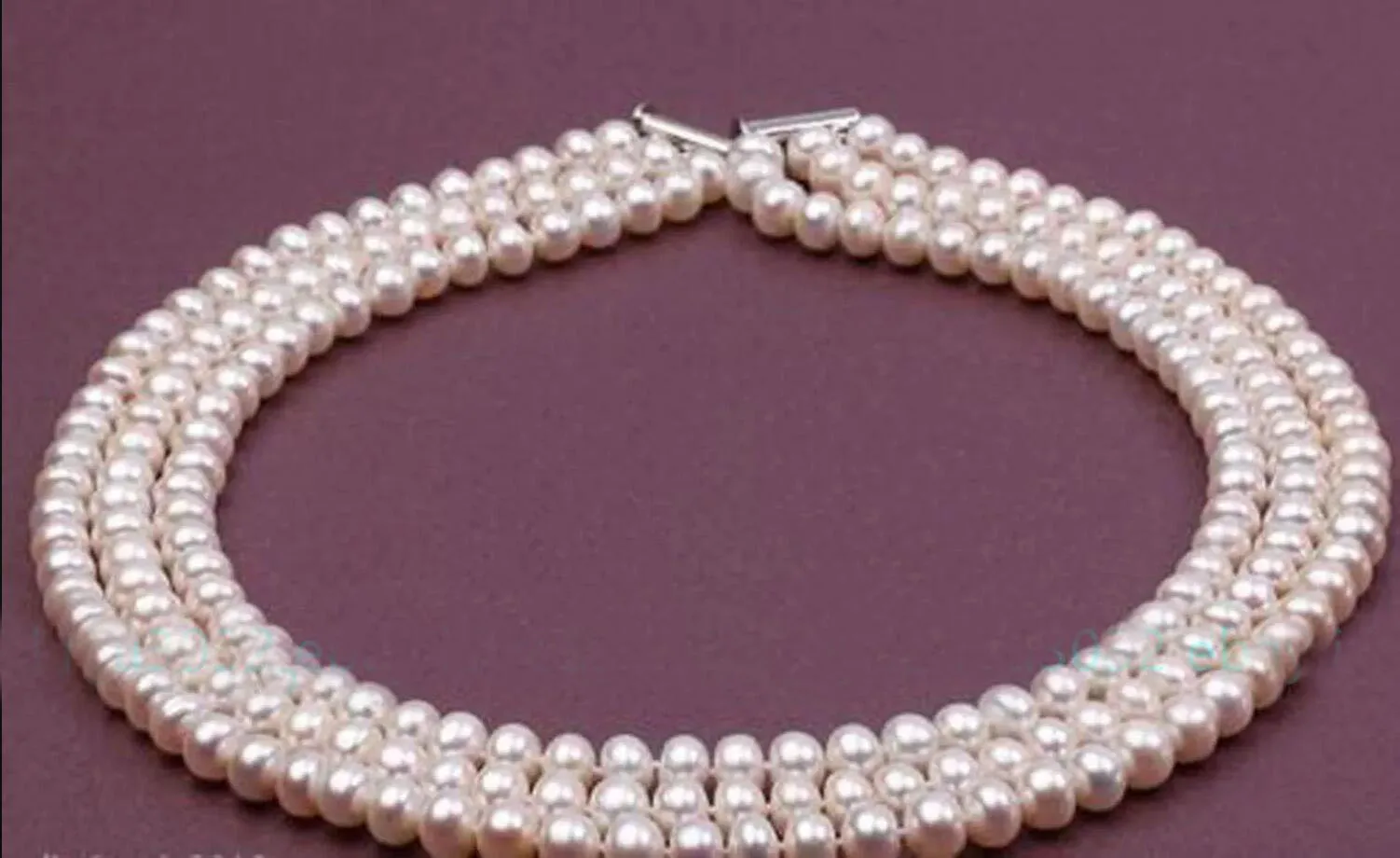 3 rows of natural 5-6mm white South Sea  pearl necklace, 18-20 inches  Exquisite jewelry and beautiful gifts