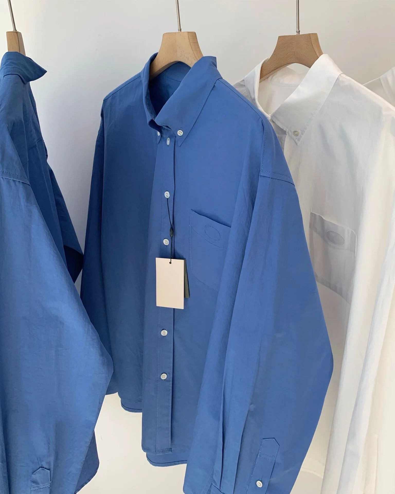

Blue Barnnet Spring Casual Loose Long Sleeve Commute Shirt Women's Korean Style Pure Color Button up mid Length Cotton Shirt