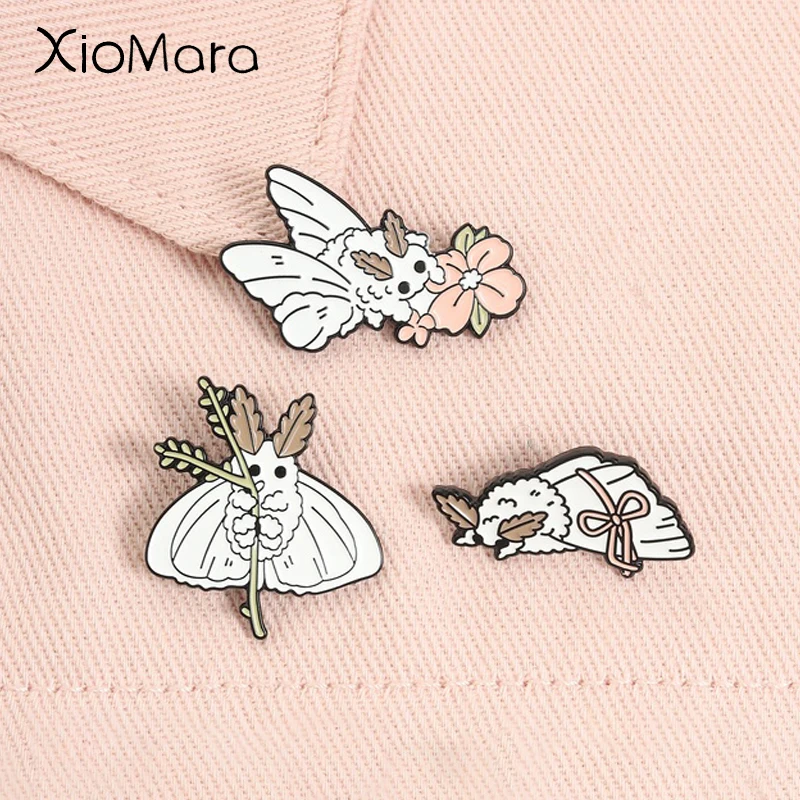 Doing Side Quests Enamel Pin Funny RPG Game Gamer Humor Quotes Brooch Lapel Badge Fashion Jewelry Accessories Gift for Friends ﻿