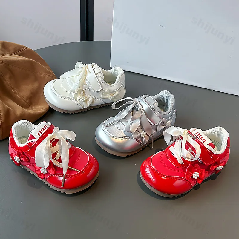 أحذية رياضية غير رسمية بتصميم فيونكة حلوة للأطفال لخريف 2025 أحذية رياضية مريحة متعددة الاستخدامات مانعة للانزلاق #1