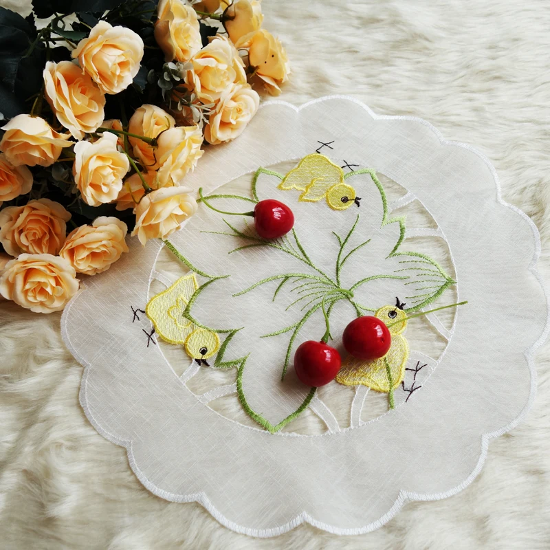 

HOT Lace Round Embroidery Table Place Mat Cloth Glass Pad Cup Mug Holder Tea Coffee Doily Drink Coaster Placemat Dining Kitchen