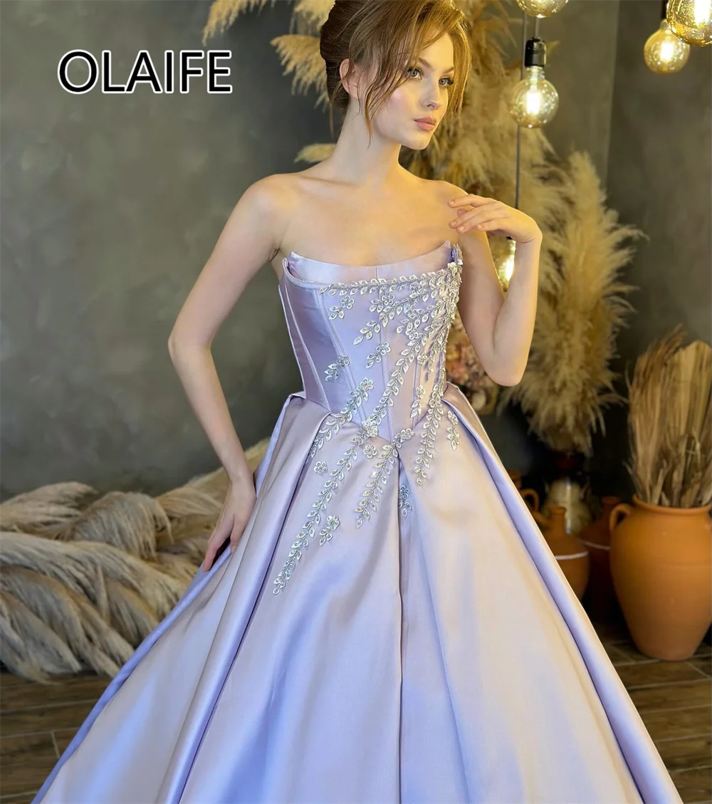 Vestido de fiesta de graduación para ocasiones especiales de satén sin tirantes de princesa, vestido de noche sin espalda con lentejuelas, corte de encaje personalizado