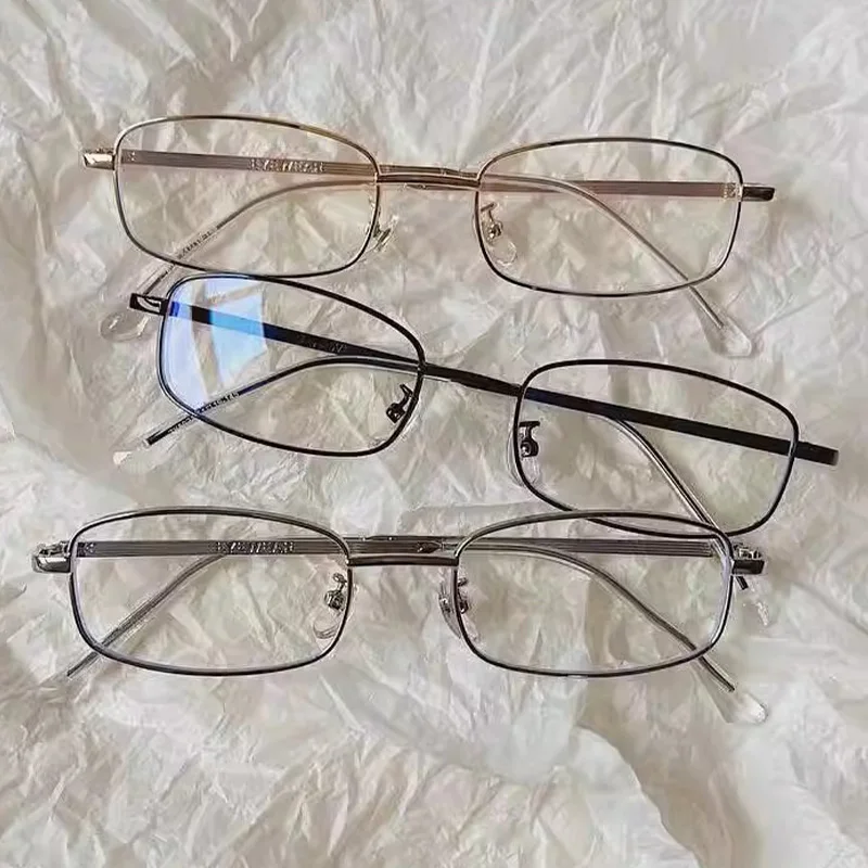 نظارات هاراجوكو الجديدة لعام 2026 بإطار مربع معدني باللون الأسود والفضي والذهبي للنساء نظارات قراءة شفافة تحجب الضوء الأزرق #6