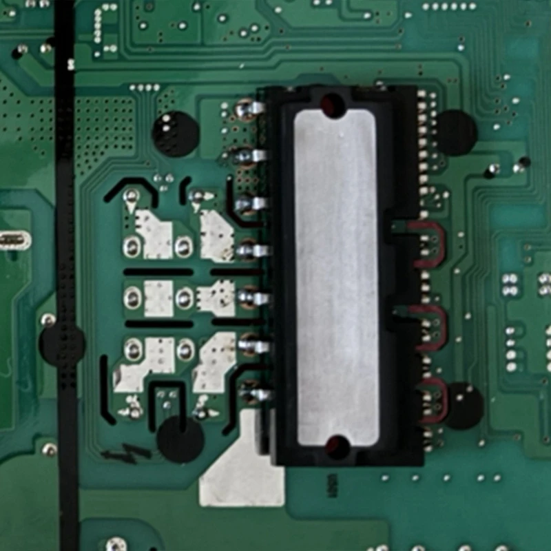 Panneau GRZQ86-R4 d'alimentation d'énergie de conversion ZQ3330A mort pour le compresseur de G123 GMV