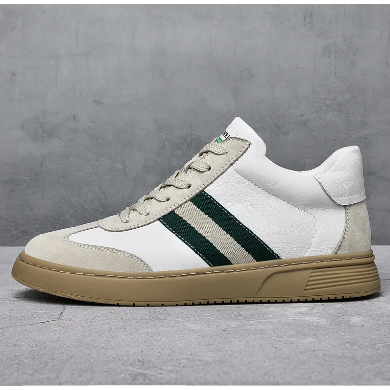 

2025 Men's New Autumn Leather Panel Sneakers - Breathable White Shoes for Casual & Sporty Wear