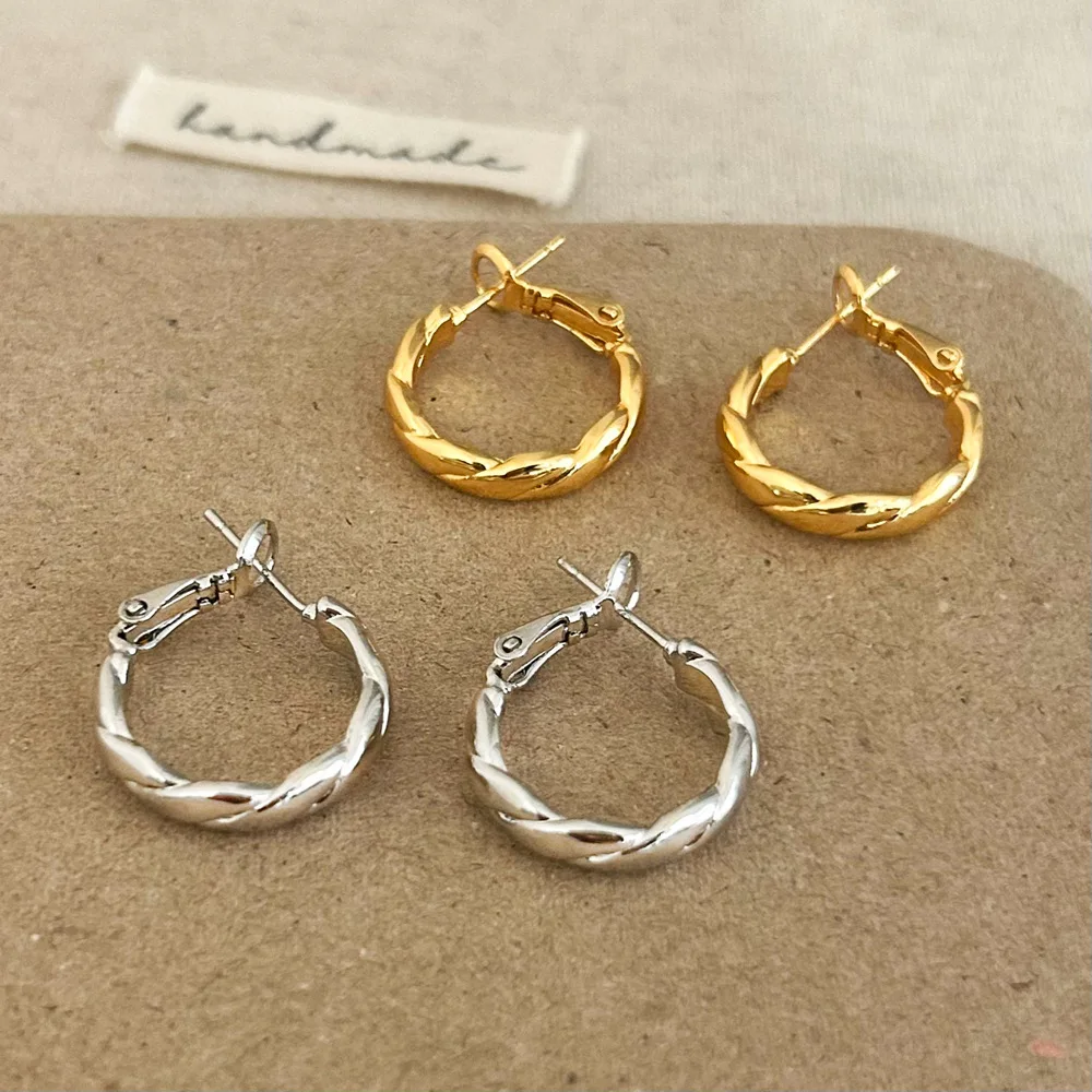 

Fashion Simple Twist Hoop Earrings for Women 925 Sterling Silver Geometric Irregular Circular Dangle Earrings Fine Jewelry